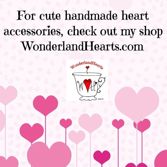 ๐ค A Little About Me & My Closet ๐ค - Picture 2 of 2